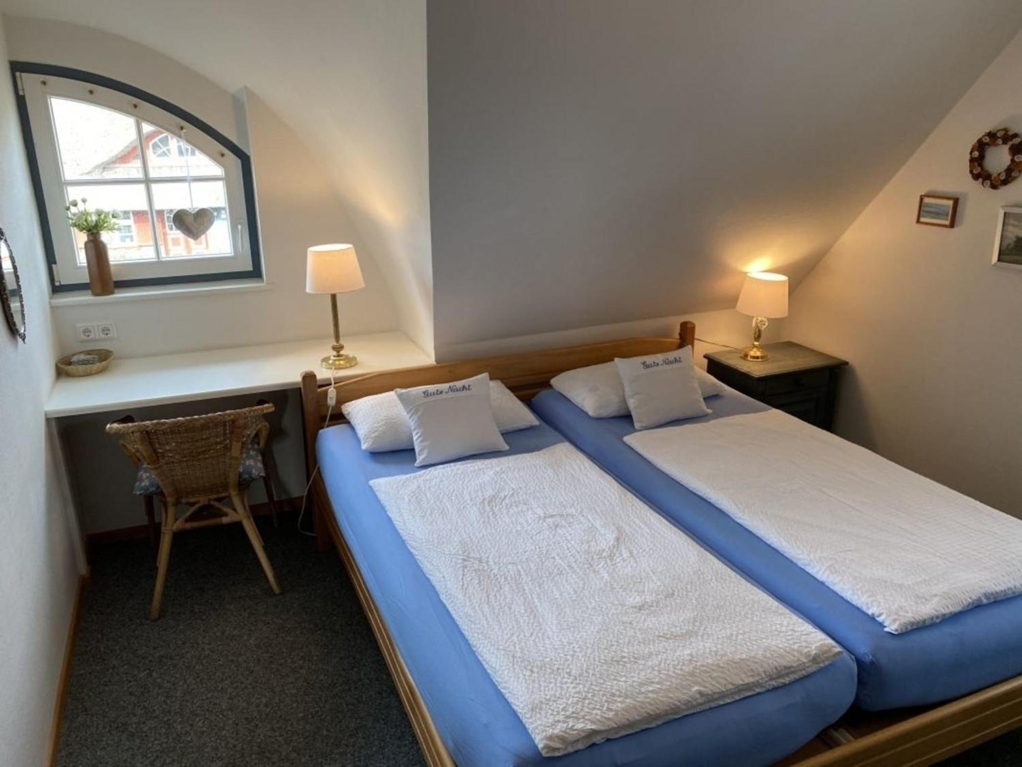 Ferienwohnung Nr 02 Og Spitzboden Born Bagian luar foto