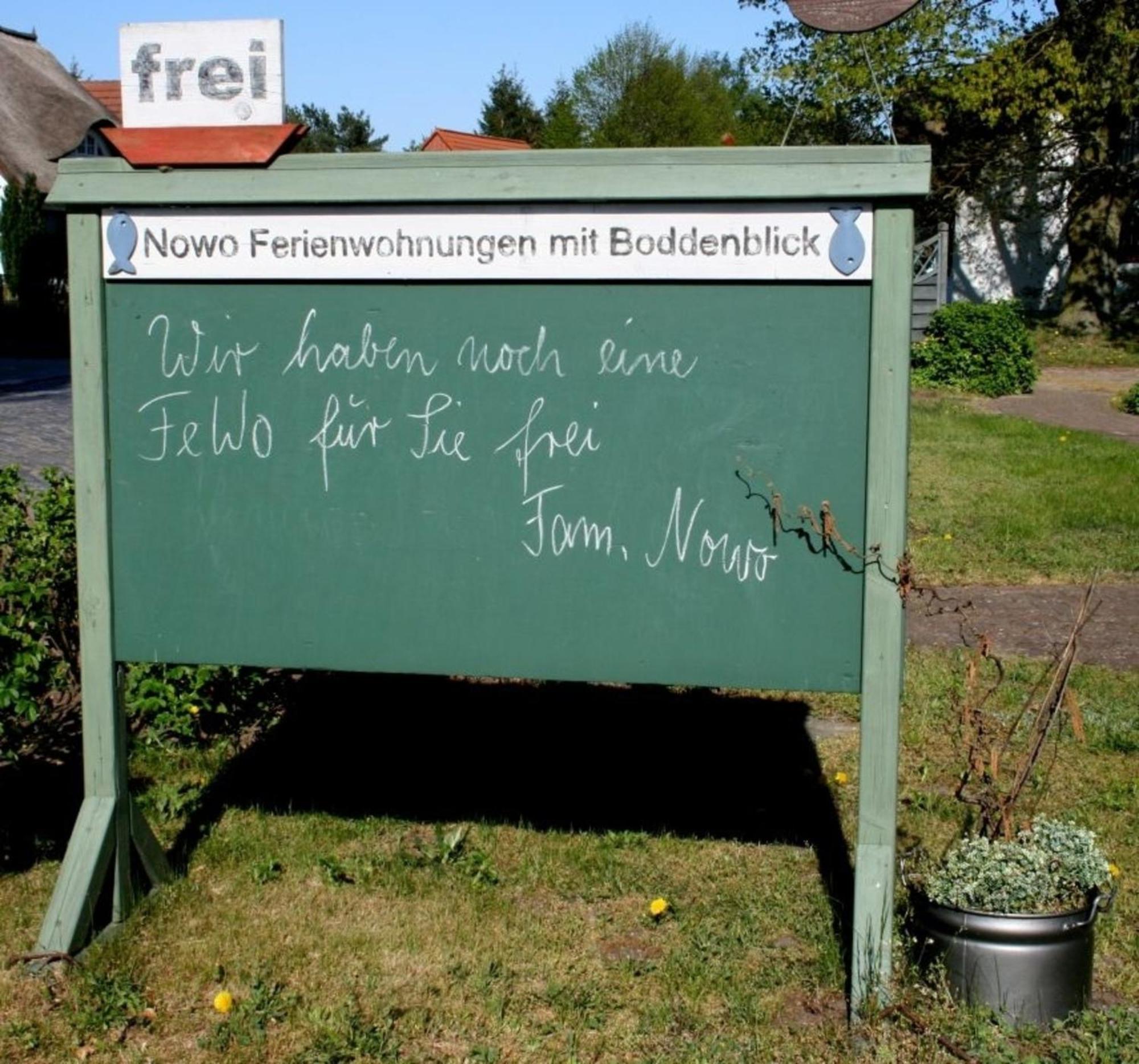 Ferienwohnung Nr 02 Og Spitzboden Born Bagian luar foto