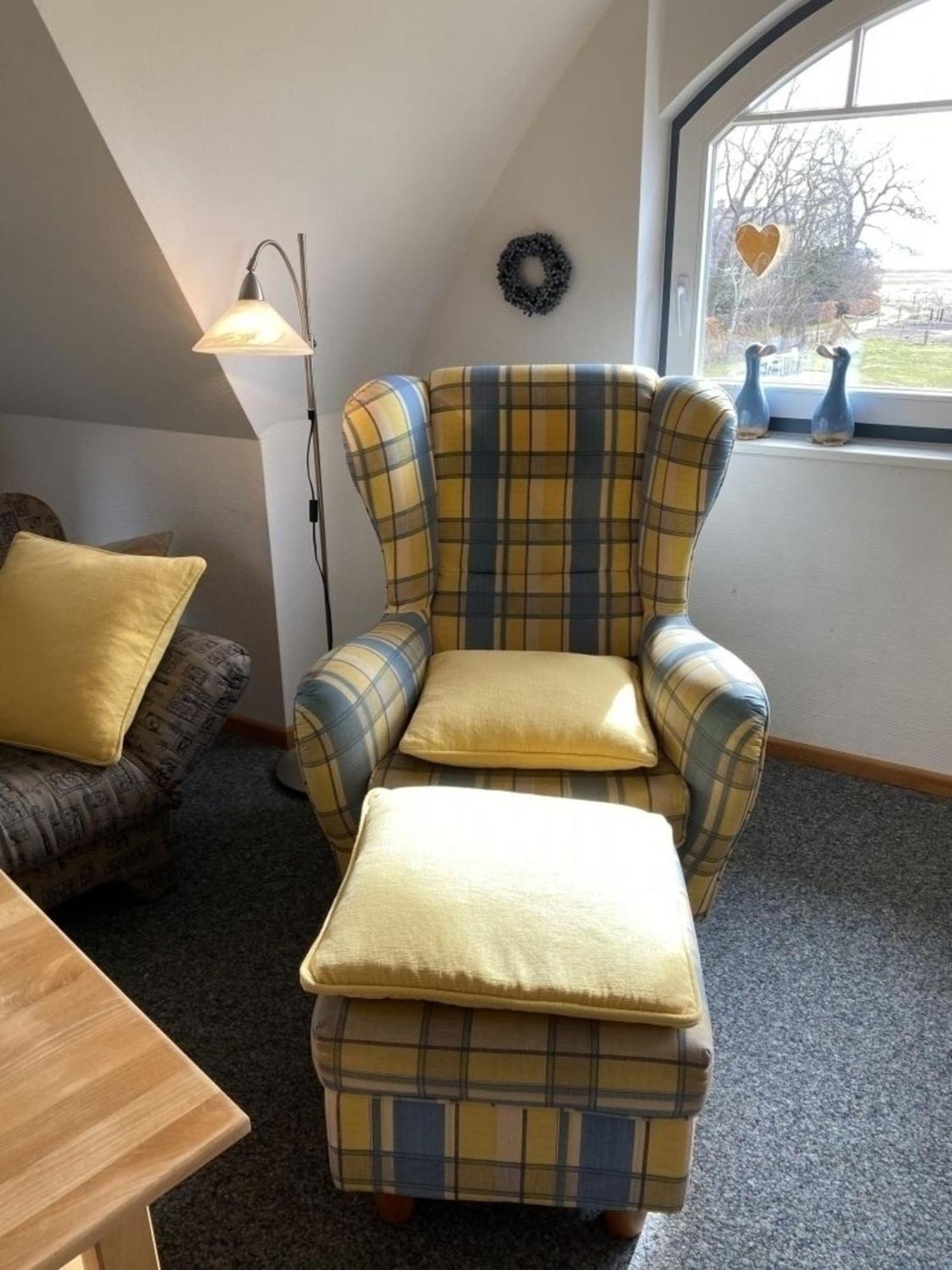 Ferienwohnung Nr 02 Og Spitzboden Born Bagian luar foto